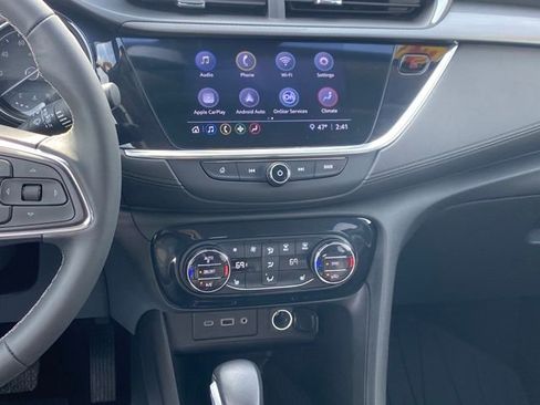 Certified 2023 Buick Encore GX Select AWD/4WD image 9