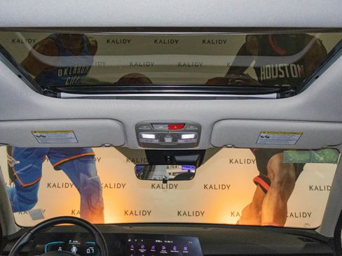 Used 2025 Kia Telluride S image 14