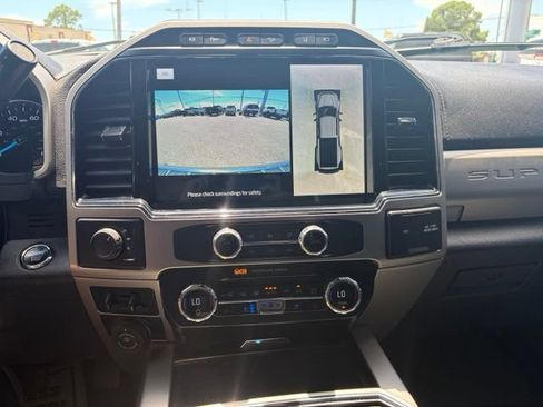 Used 2022 Ford F350 Lariat w/ Lariat Ultimate Package AWD/4WD image 20