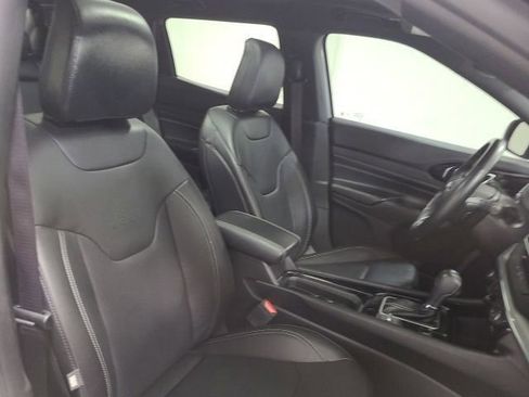 Used 2022 Jeep Compass High Altitude AWD/4WD image 17
