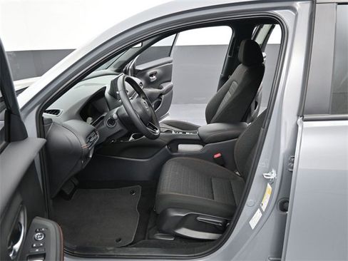 Certified 2026 Honda HR-V Sport image 6