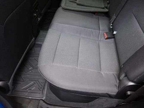 Used 2024 Chevrolet Colorado LT w/ LT Convenience Package II image 21