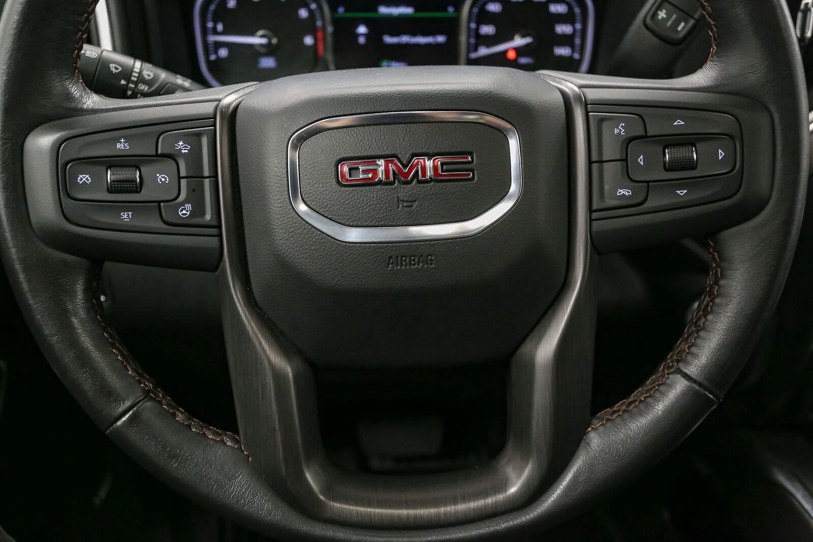 Used 2022 GMC Sierra 1500 AT4 w/ AT4 Premium Package AWD/4WD image 35