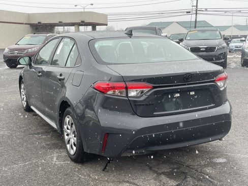 Used 2025 Toyota Corolla LE image 6