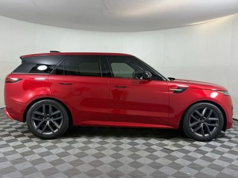 Certified 2023 Land Rover Range Rover Sport SE Dynamic image 9