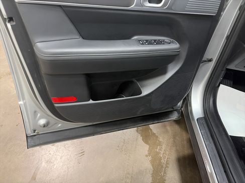 Used 2026 Hyundai Santa Fe SEL AWD/4WD image 11