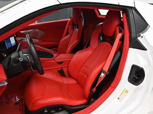 Used 2024 Chevrolet Corvette Stingray Premium Conv w/ 3LT RWD image 5