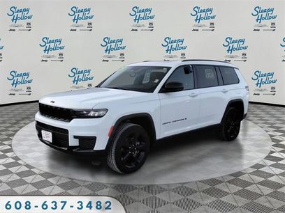 Used 2023 Jeep Grand Cherokee L Laredo