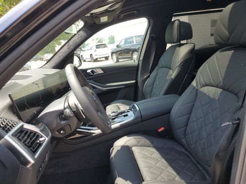 New 2027 BMW X7 xDrive40i w/ Executive Package AWD/4WD image 5