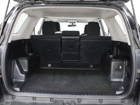 Used 2011 Toyota 4Runner SR5 image 17