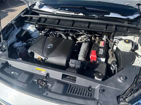 Used 2021 Toyota Highlander Platinum image 55