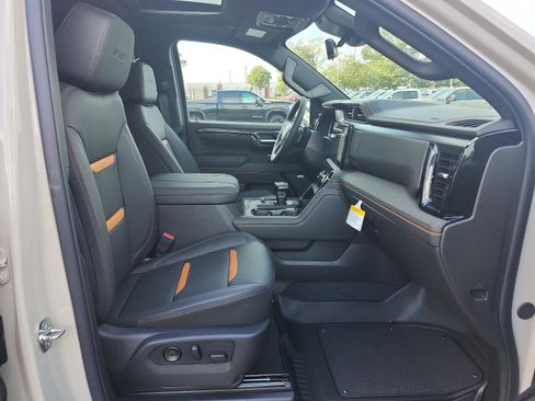 New 2026 GMC Sierra 1500 AT4 w/ AT4 Premium Package image 13