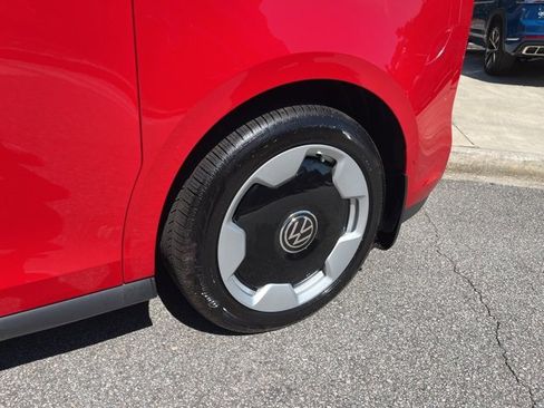 New 2025 Volkswagen ID. Buzz Pro S Plus image 26