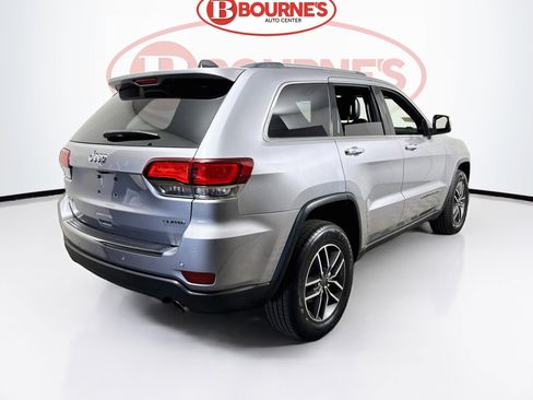 Used 2021 Jeep Grand Cherokee Limited AWD/4WD image 11