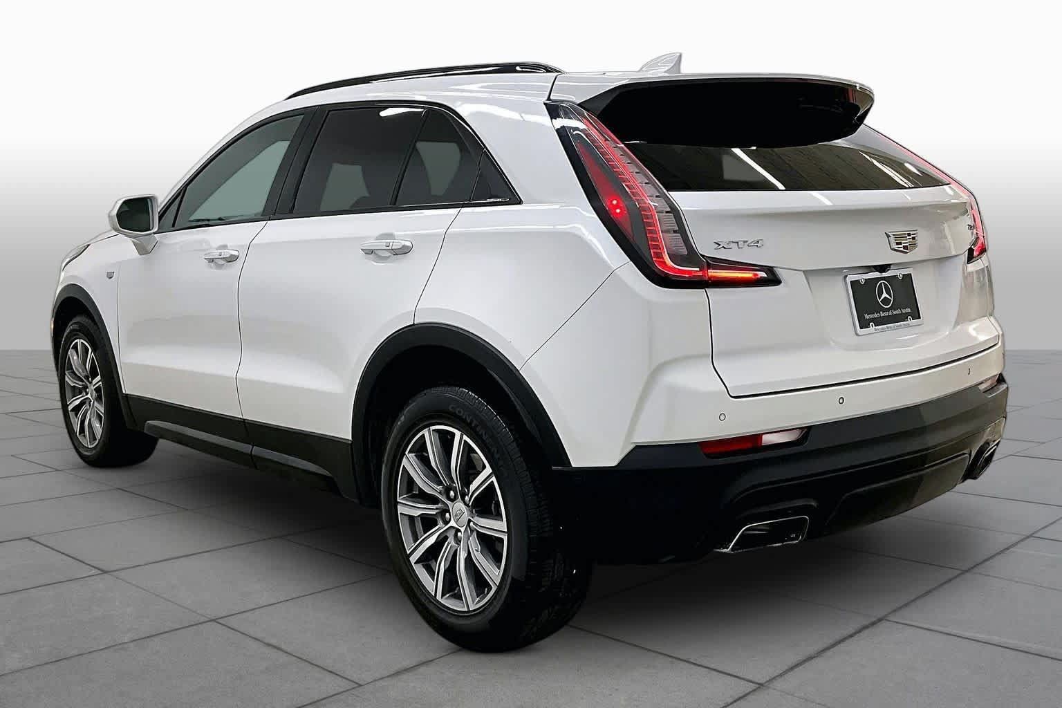 Used 2019 Cadillac XT4 Sport FWD image 12
