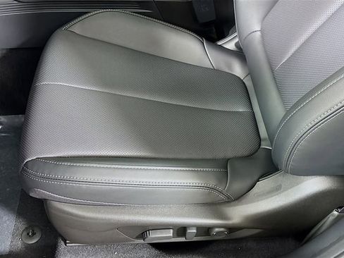 New 2026 Subaru Outback Limited XT image 19