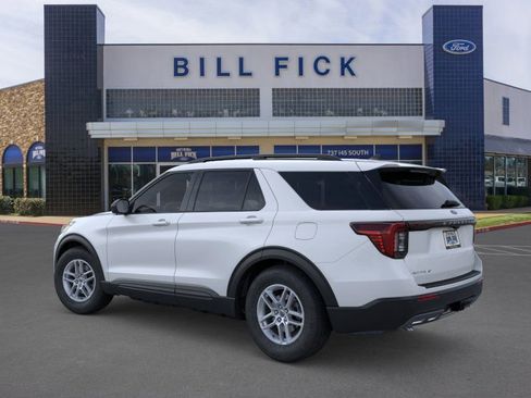New 2026 Ford Explorer Active image 4