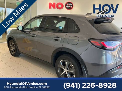 Used 2024 Honda HR-V EX-L image 4