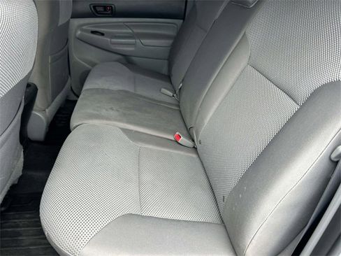 Used 2012 Toyota Tacoma 4x4 Double Cab image 20