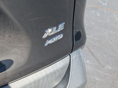 Used 2022 Toyota RAV4 XLE image 23