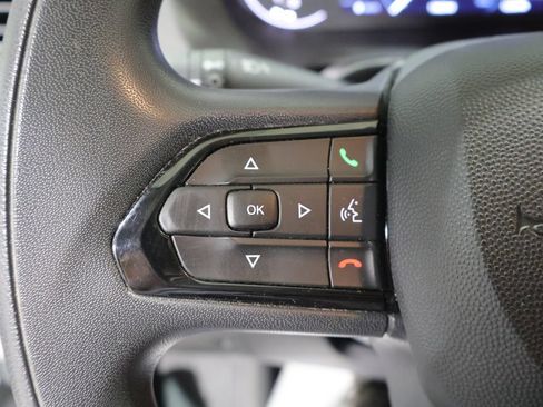 Used 2025 RAM ProMaster 2500 w/ U-Haul Equipment Group FWD image 24