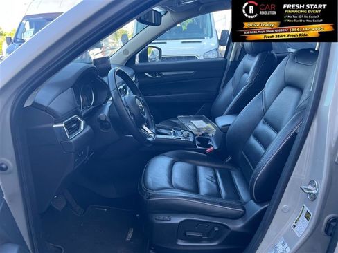 Used 2025 MAZDA CX-5 AWD 2.5 S w/ Preferred Package image 12