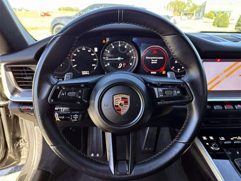 Used 2020 Porsche 911 Carrera image 24