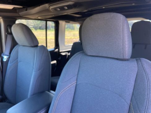 New 2025 Jeep Wrangler Sport S image 14