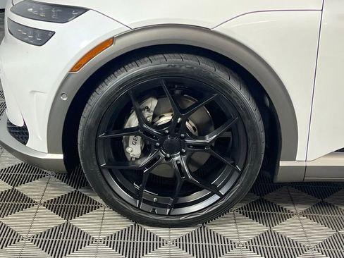 Used 2023 Genesis GV60 Performance image 10