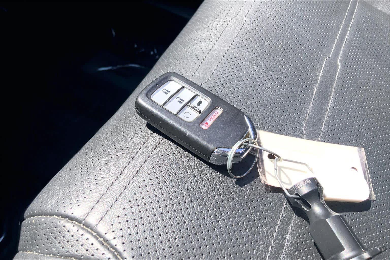Used 2020 Honda CR-V Touring image 15