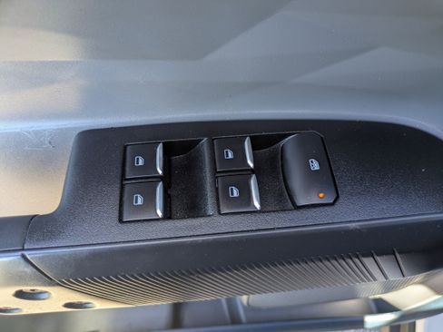Used 2022 Ford Maverick XL FWD image 19