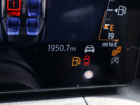 Used 2025 Ford Mustang GT RWD image 29