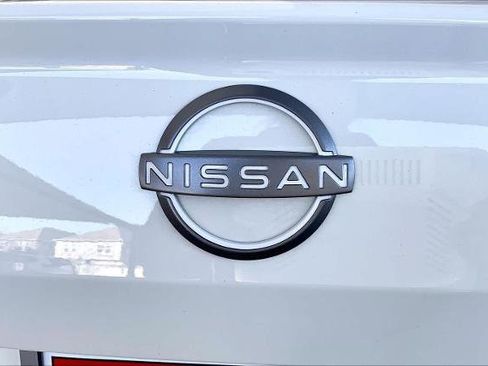 Certified 2025 Nissan Altima 2.5 SR image 29