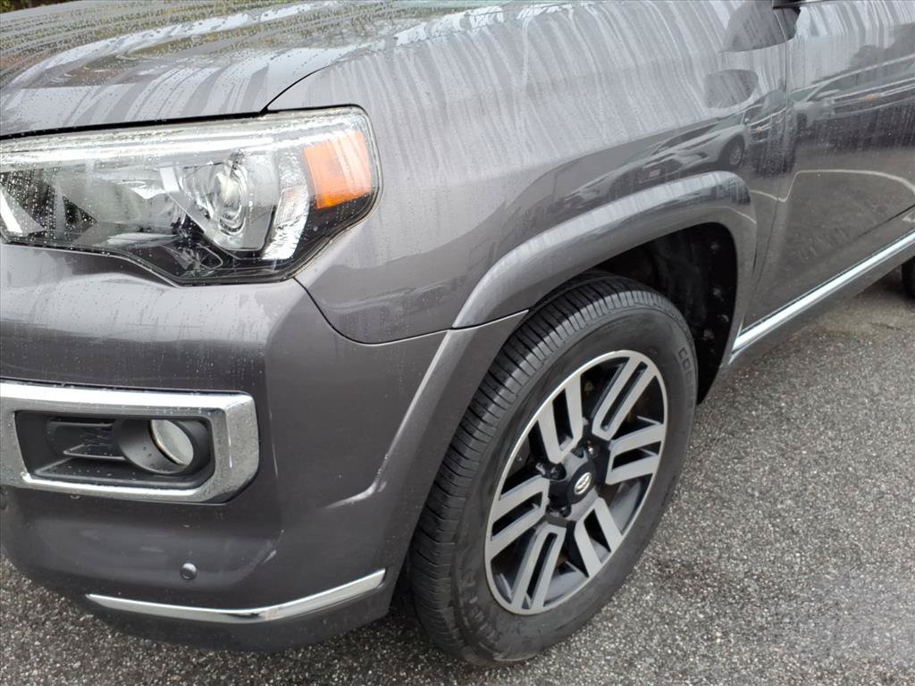 Used 2019 Toyota 4Runner Limited AWD/4WD image 9