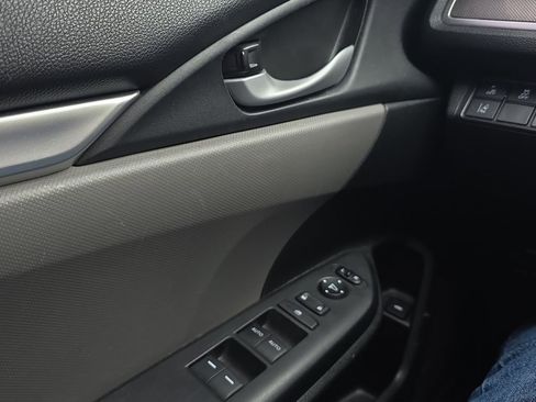 Used 2020 Honda Civic LX image 11