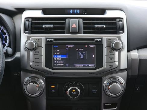 Used 2015 Toyota 4Runner SR5 RWD image 22