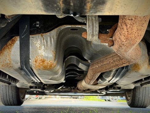 Used 2015 Cadillac SRX Luxury w/ Driver Awareness Package FWD image 38