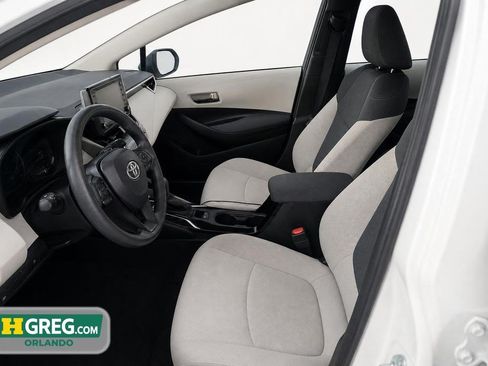 Used 2022 Toyota Corolla LE FWD image 10