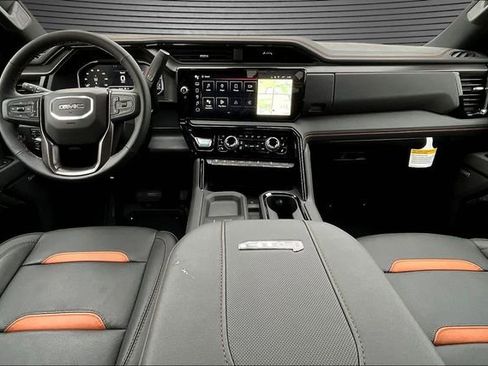 New 2025 GMC Sierra 2500 AT4 w/ AT4 Premium Plus Package AWD/4WD image 5