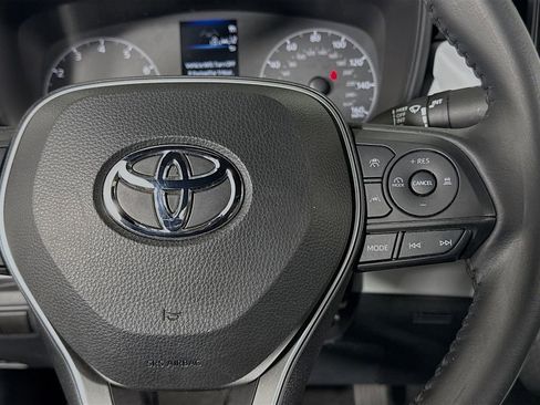 Used 2023 Toyota Corolla SE w/ Carpet Mat Package (TMS) FWD image 14