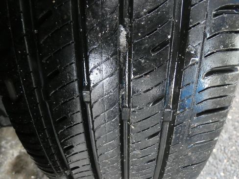 Used 2004 Chrysler Sebring LXi w/ Electronics Convenience Group image 9