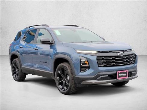 New 2026 Chevrolet Equinox LT w/ Midnight Edition FWD image 7