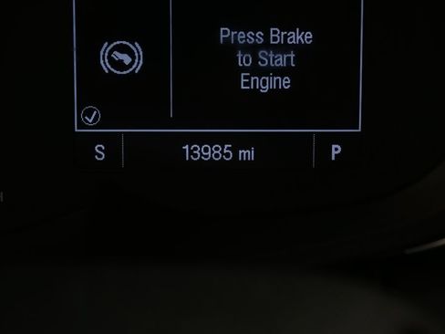 Used 2019 Chevrolet Trax LT w/ LT Convenience Package FWD image 21