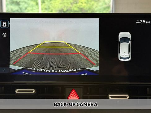 Used 2025 Hyundai Ioniq 5 SEL RWD image 6
