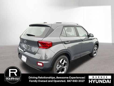 New 2026 Hyundai Venue SEL image 9