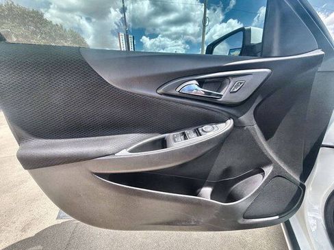 Used 2023 Chevrolet Malibu LT FWD image 21