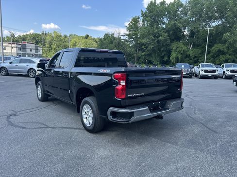 Used 2023 Chevrolet Silverado 1500 LT AWD/4WD image 7