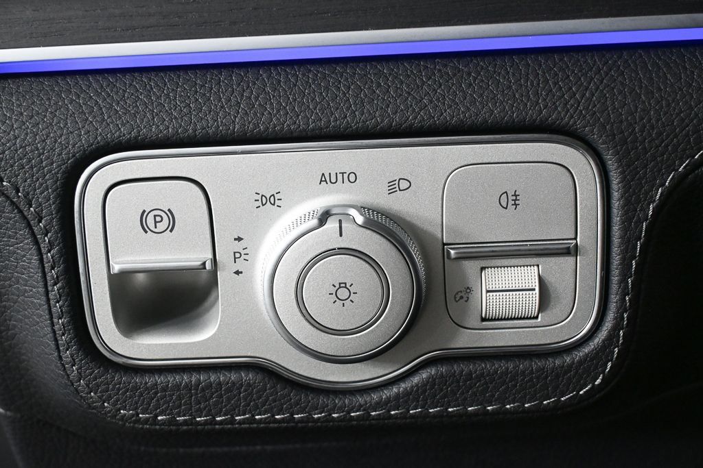 Certified 2023 Mercedes-Benz GLE 450 4MATIC image 9