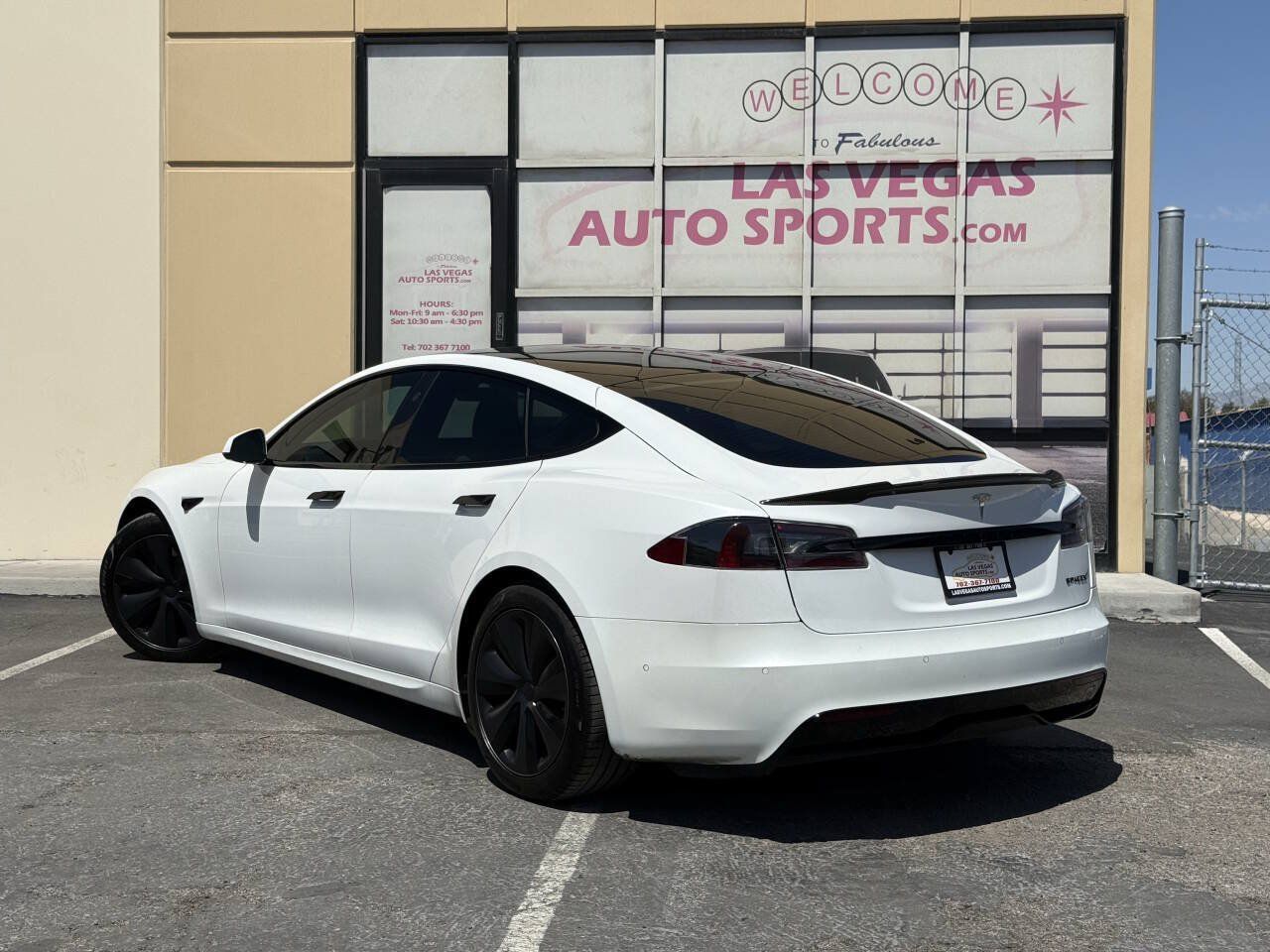 Used 2022 Tesla Model S AWD/4WD image 11