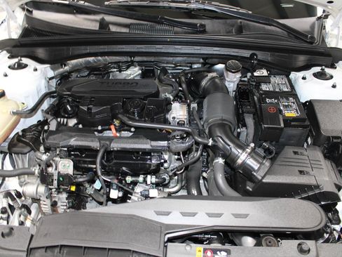 Used 2023 Kia K5 EX image 39